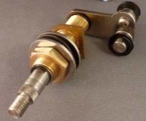 Wiper Pivot, 73-77 Left Single